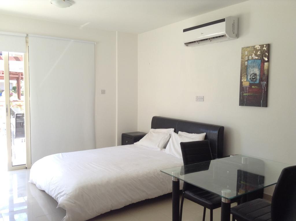 Adriana Holiday Resort Paphos Rom bilde