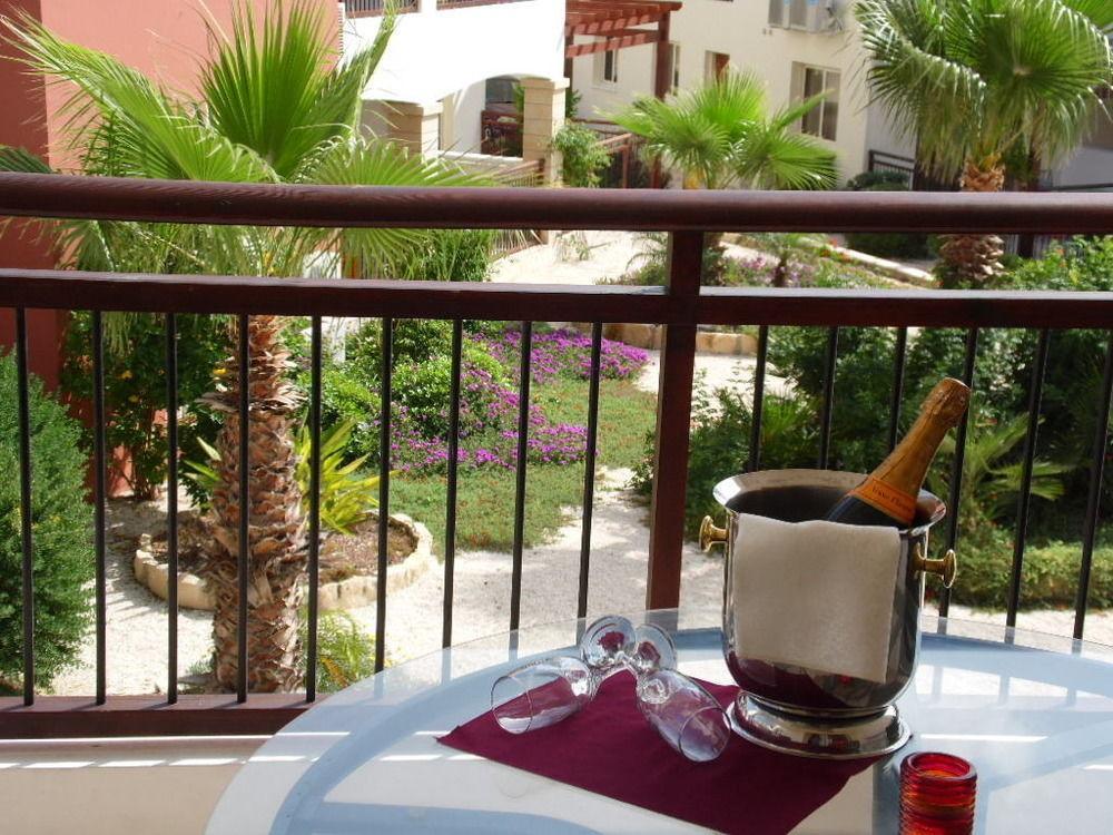 Adriana Holiday Resort Paphos Eksteriør bilde