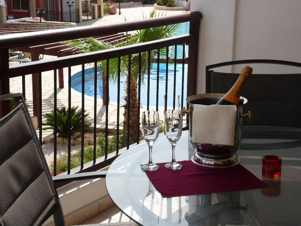 Adriana Holiday Resort Paphos Eksteriør bilde